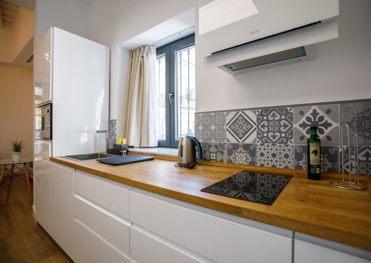 Rentalsevilla Cardenal Cervantes Iv Appartement *